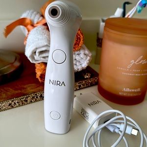 - Nira Precision Laser anti aging device/ beauty tool
